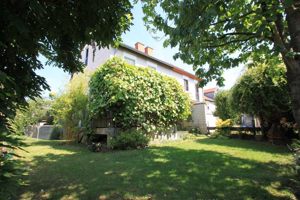 B&B Am See Koeln - Privatzimmer Buitenkant foto
