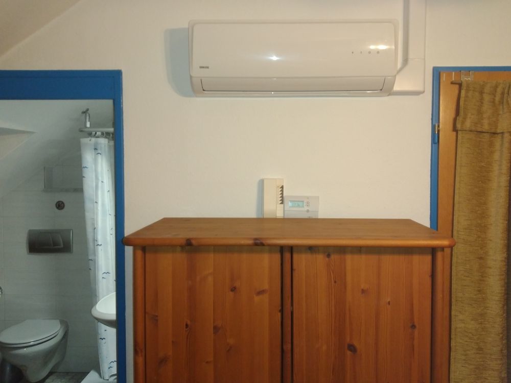B&B Am See Koeln - Privatzimmer Buitenkant foto
