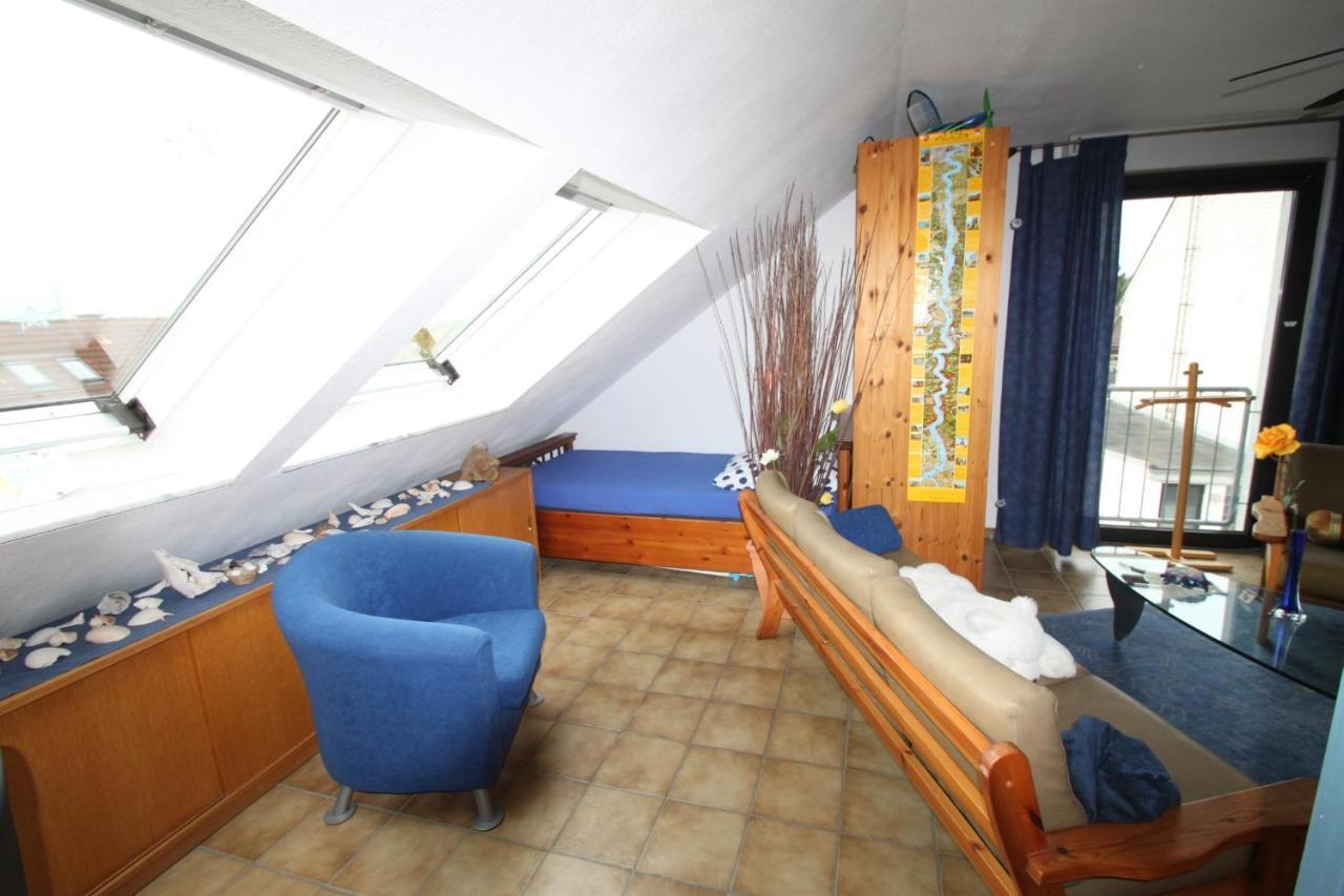 B&B Am See Koeln - Privatzimmer Kamer foto